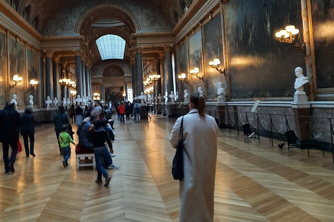 Versailles Palace Guided Tour With Gardens Show Option From Paris - Tour Overview