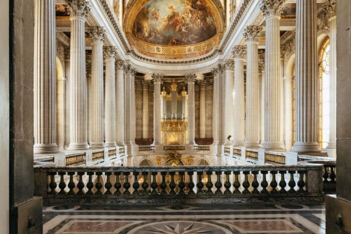 Versailles: Palace of Versailles Skip-the-Line Guided Tour - Exploring the Palace and Grounds