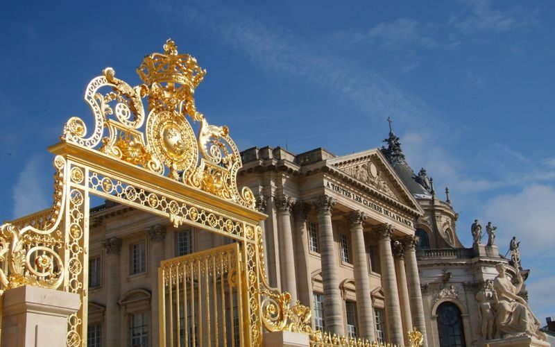 Versailles Palace Ticket - Save your legs for the gardens