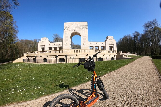 Versailles: Path of the Heroes on Original Electrics 2 Wheels - History of Versailles