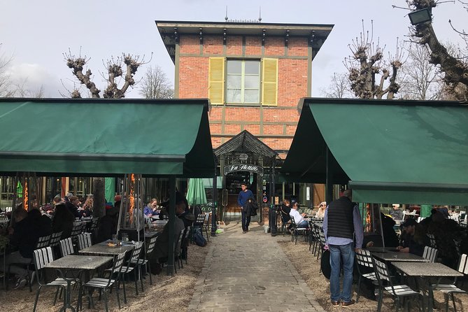 Versailles Private Guided Day Trip With Lunch & Marie-Antoinettes Hamlet Estate - Questions?