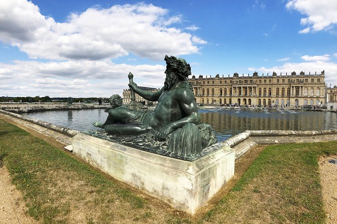 Versailles Private Half Day Guided Tour With Skip the Line Access From Paris - Access to Viator Help Center for Any Questions