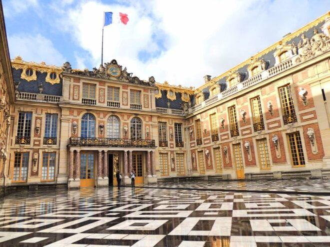 Versailles: Skip-The-Line Guided Palace Tour W/ Gardens - Full Description