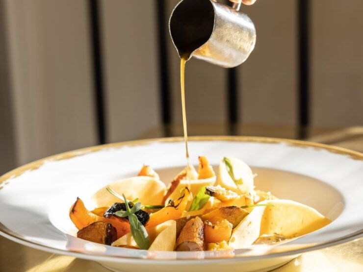 Versailles: Skip-the-Line Palace Entry Ticket & Lunch at Ore - Experience Highlights