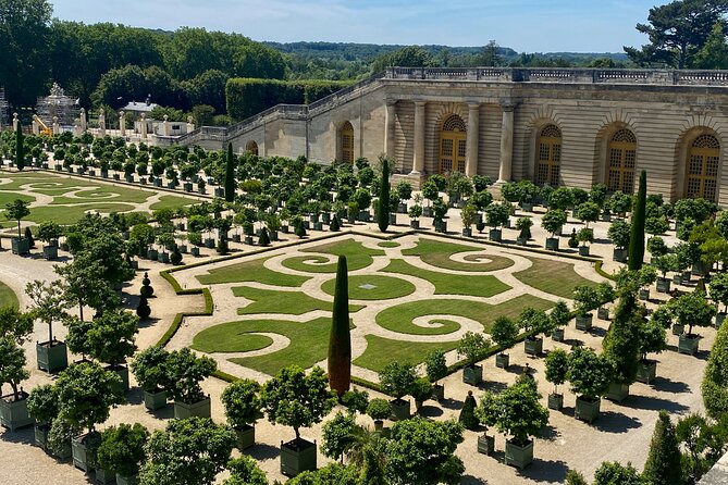 Versailles Small-Group Trip From Paris by Minivan With Palace, Trianon & Gardens - Common Questions