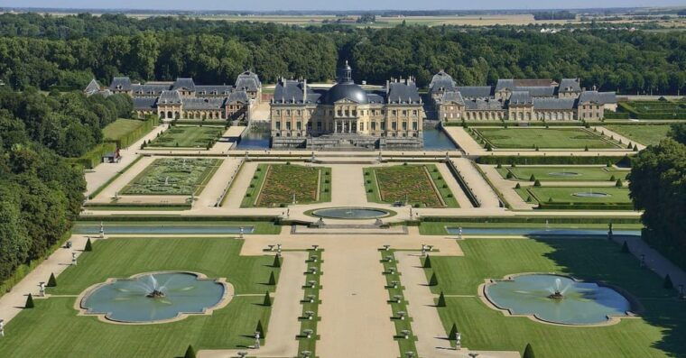 Versailles & Vaux Le Vicomte Castles & Barbizon VIP 8hrs - The Opulence of the Hall of Mirrors