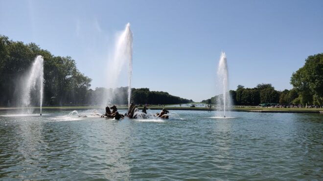 Versailles: Versailles Palace and Garden Private Guided Tour - Inclusions