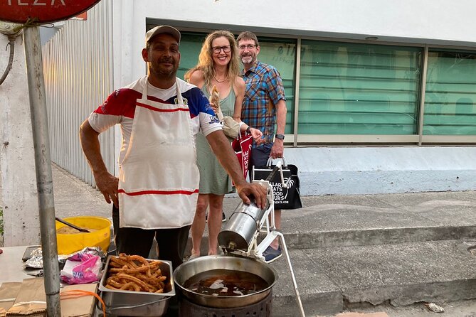 Versalles After Dark Food Tour - Tour Overview