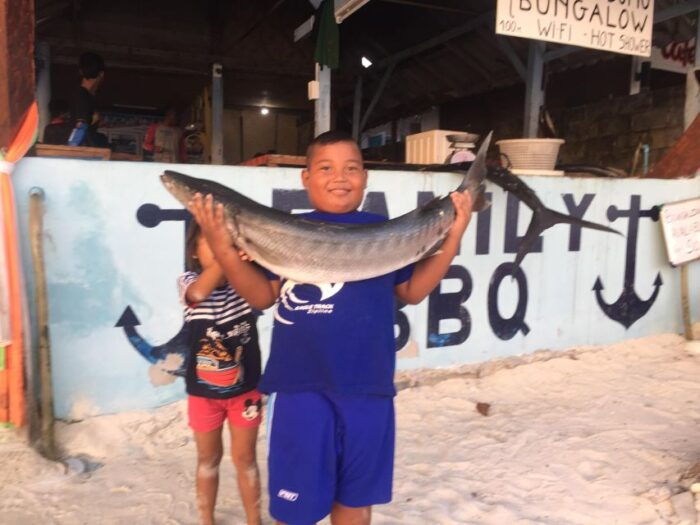 Vertical Jigging & Popping Giant Trevally - Mastering the Art of Popping