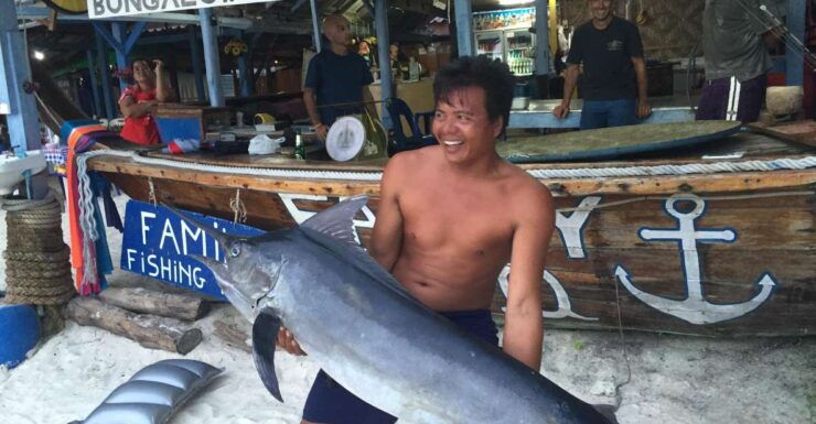Vertical Jigging & Popping Giant Trevally - Techniques for Vertical Jigging