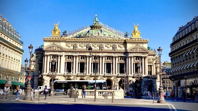 Very Important Pastries Tour Gyg. a Individual Guided Tour. - Itinerary Features