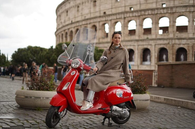 Vespa & Photo Tour in Rome - Booking Details