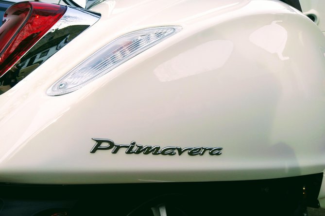 Vespa Rental in Prague - What To Expect