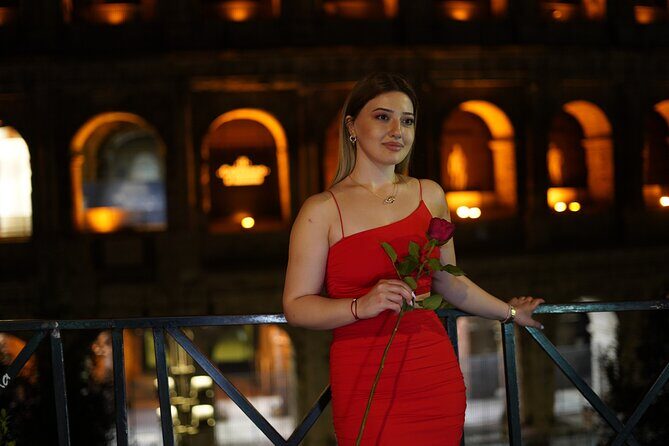 Vespa Scooter Night Tour in Rome with Professional Photographer - Good To Know