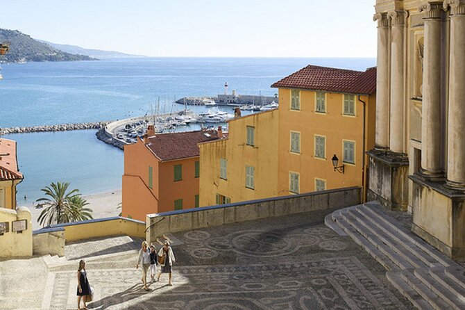 Vespa Scooter Rental to Explore the French Riviera - Recommended Age and License Requirements