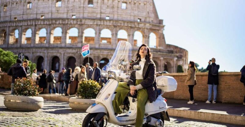 Vespa scooter tour in Rome with Pro-Photographer - Good To Know