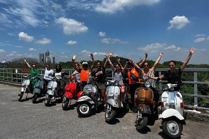 Vespa Tour HANOI BACK STREETS: FOODLOCAL LIFECULTURE & FUN - Discovering Local Life and Culture