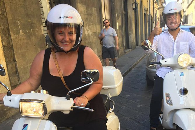 Vespa Tour in Tuscany From Florence - Exploring Tuscan Vineyards and Wineries