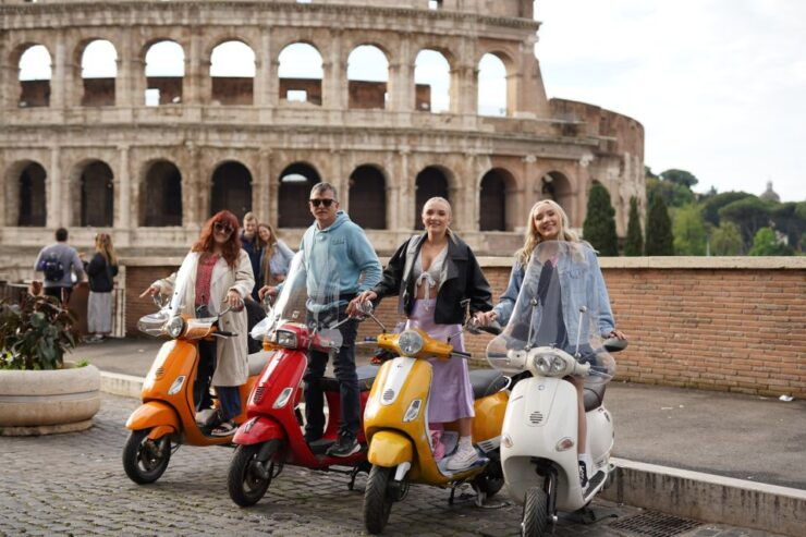 Vespa Tour With Professional Photographer - Booking Details