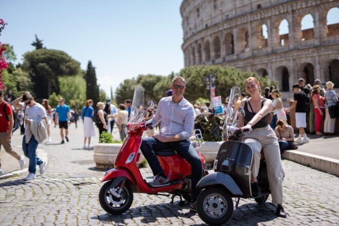 Vespa Tour With Professional Photoshoot - Experience Description