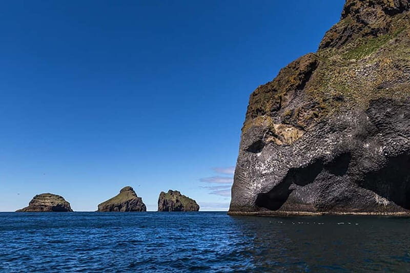 Vestmannaeyjar: Heimaey Island Round Boat Tour - Good To Know