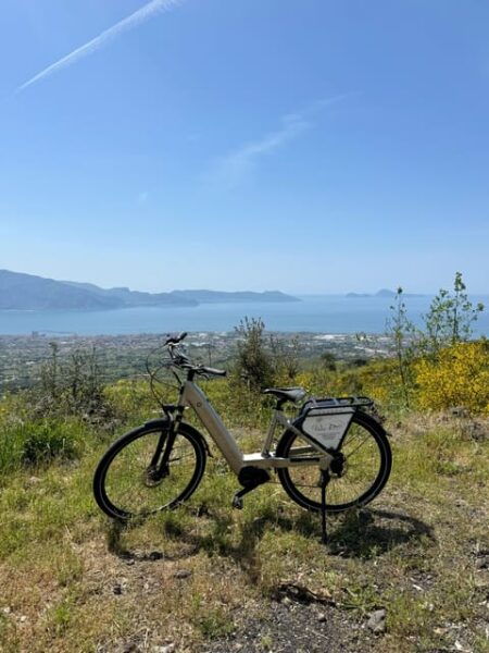 Vesuvio Bike Tour: Summit Ride, Ticket & Tasting Experience - Meeting Point Information