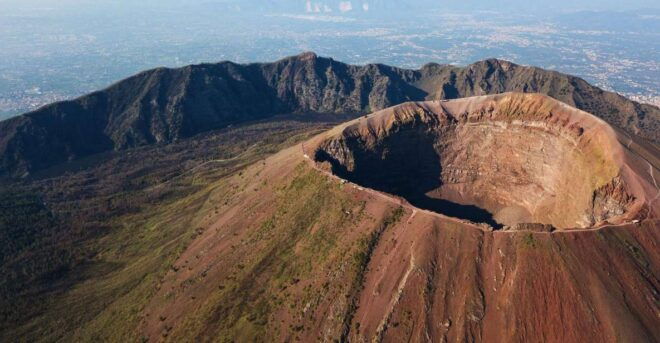 Vesuvius: Hike, Winery Visit, Tourn and Wine Tasting Tour - Tour Description