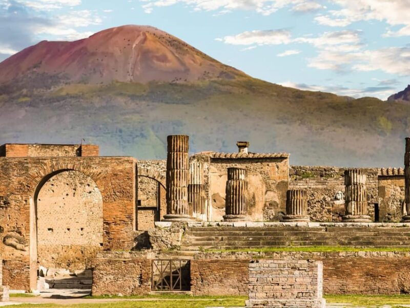 Vesuvius & Pompeii Tour: Step into Ancient History & Nature - Evaluating the Value