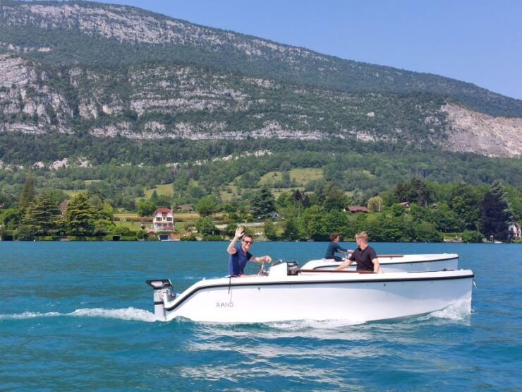 Veyrier-du-Lac: Electric Boat and Bike Experience - Bike Tour to Veyrier-du-Lac