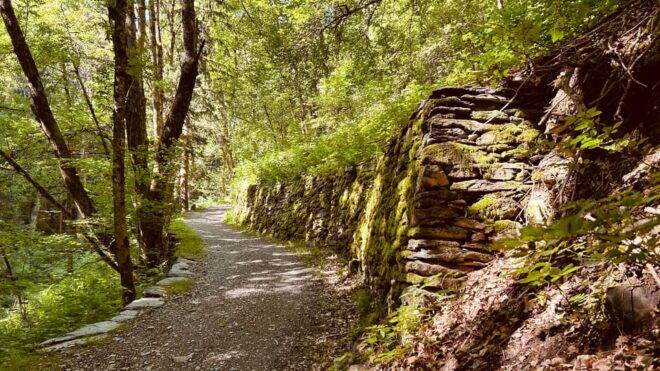 Via Cook, Steep Gorges and Lunch - Participant Information