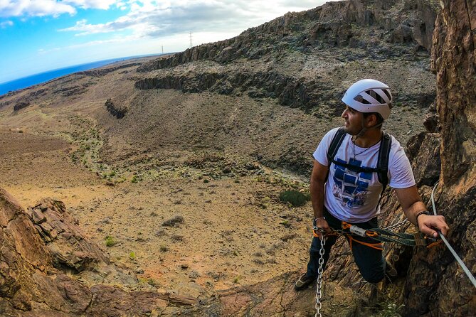 Via Ferrata in Gran Canaria. Vertical Adventure Park. Small Groups - Overview and Activities