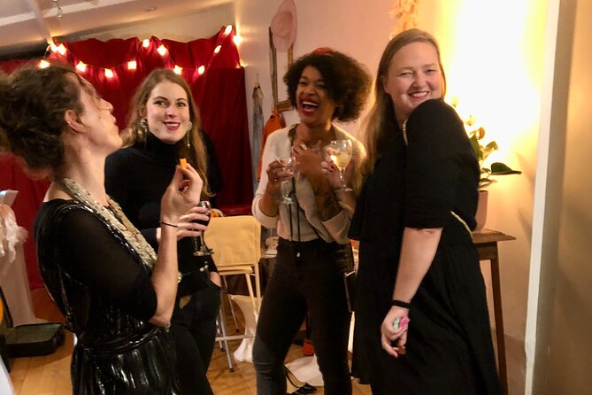 Viator Exclusive: French Dinner & Cabaret Show in Artists Home - Booking and Accessibility