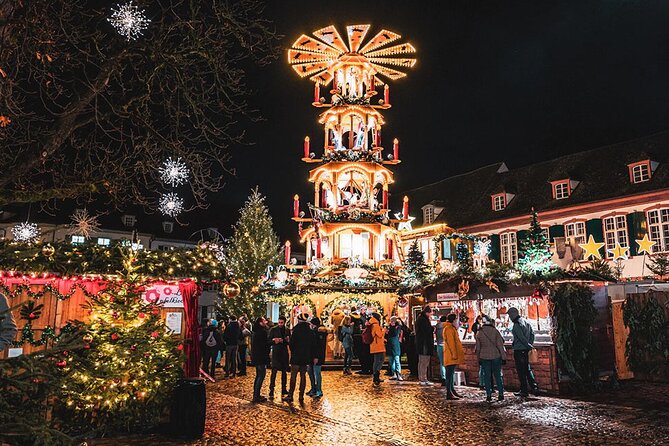 Vibrant Christmas Tour Around Mykonos - Enchanting Light Displays