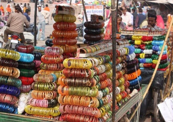Vibrant Markets of Varanasi (2 Hours Guided Walking Tour) - Tour Highlights