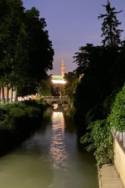 Vicenza: a Guided Walking Tour. Highlights & Hidden Gems - Frequently Asked Questions