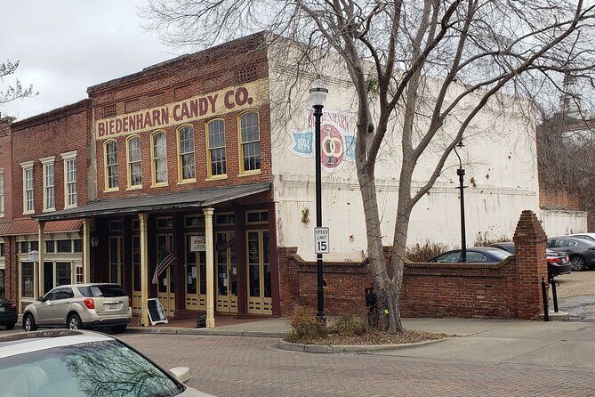 Vicksburg Historic Smartphone Guided Audio Walking Tour - The Experience from a Travelers Perspective