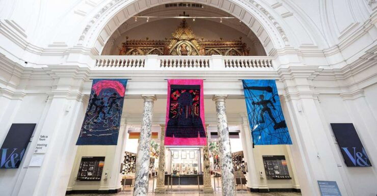 Victoria & Albert Museum Audio Guide- Txt NOT Included - Booking Details