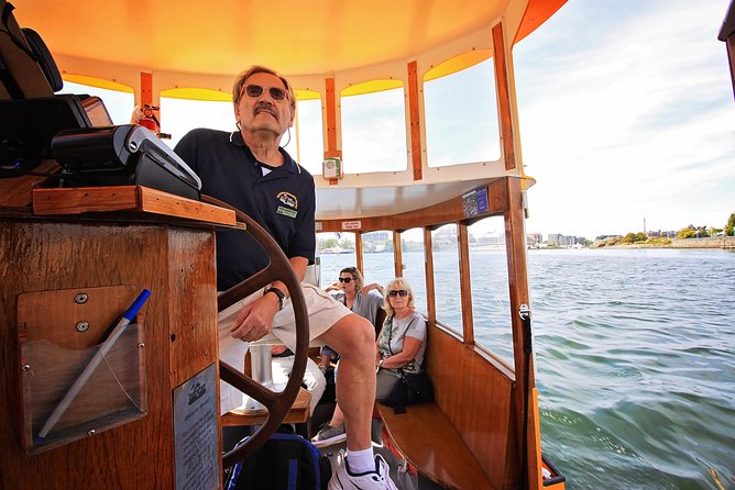 Victoria Bites & Sights - Traveler Photos