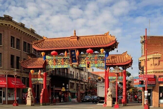 Victoria Day trip with Butchart Garden and Malahat Skywalk - Practicalities and What You Can Expect