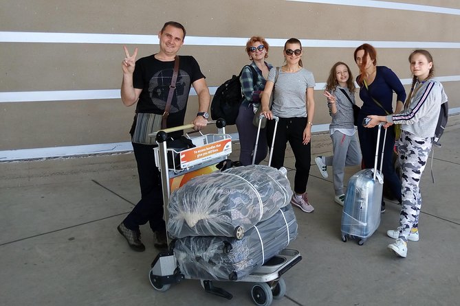 Victoria Falls International Airport Shuttles - Included Amenities and Services