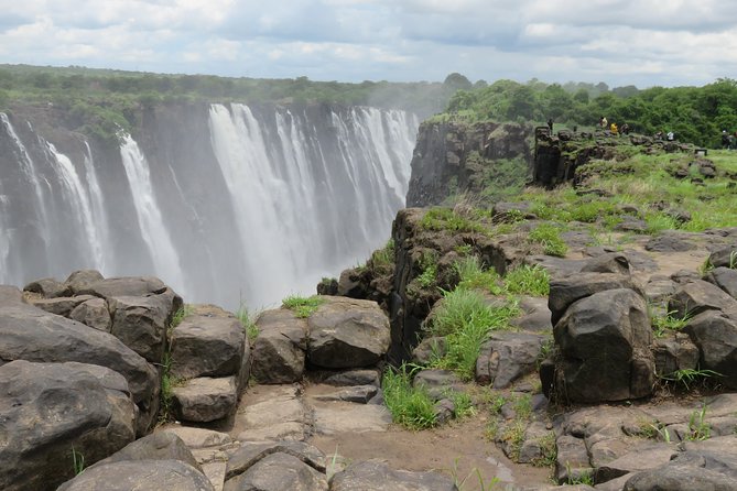 Victoria Falls Rhino Encounter Game Drive! - Good To Know