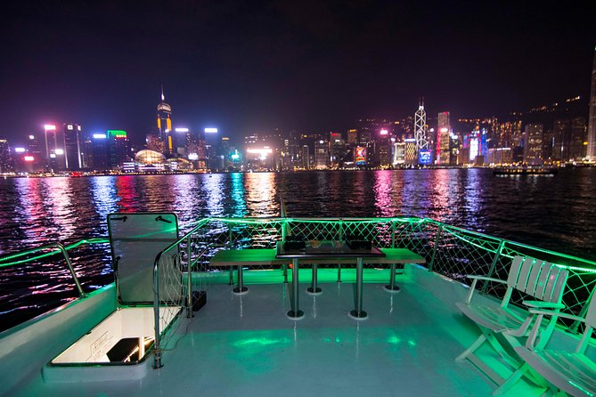 Victoria Harbour Cruise DREAMER - Pricing and Booking Information