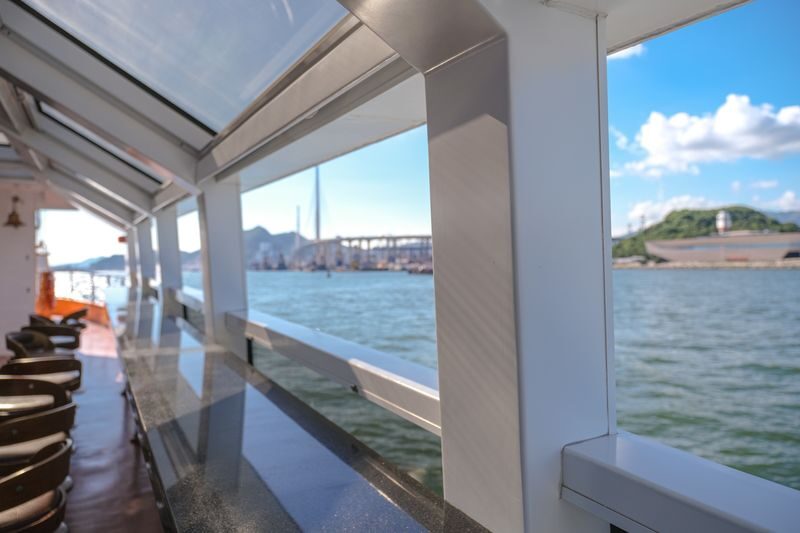 Victoria Harbour Evening Unlimited Drink Cruise by Wing On Travel - Should you book it?