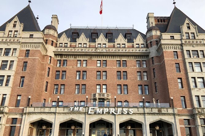Victoria Scavenger Hunt and City Highlights Walking Tour - Common Questions