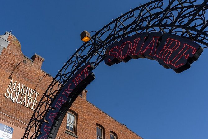 Victoria Scavenger Hunt: Sea, Squares & Spirits - Scenic Waterfront Stops