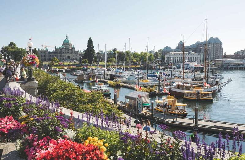 Victoria: Tips-Based City Highlights Walking Tour | 2.5-Hour - In The Sum Up