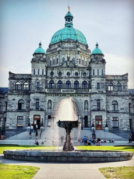Victoria's Express City Highlights Private Tour Excursion - Booking and Payment Details