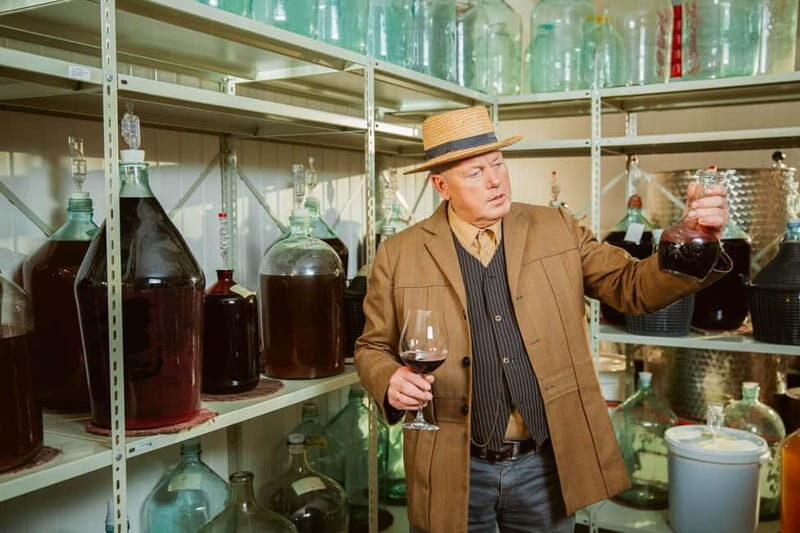 Vidzeme wine tasting tour - Krimulda Manor: A Historic Setting & Wine Tasting  