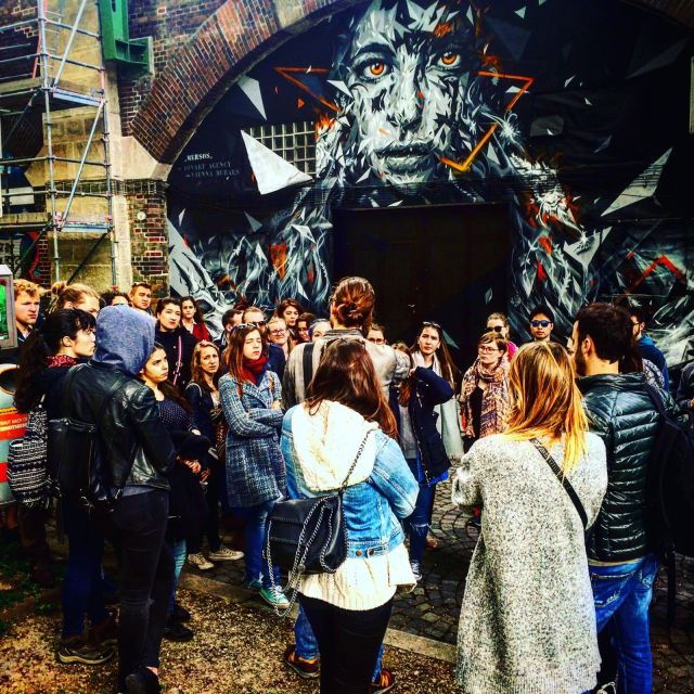 Vienna: 2-Hour Street Art Tour - Internationally Renowned Artists in the 6th District