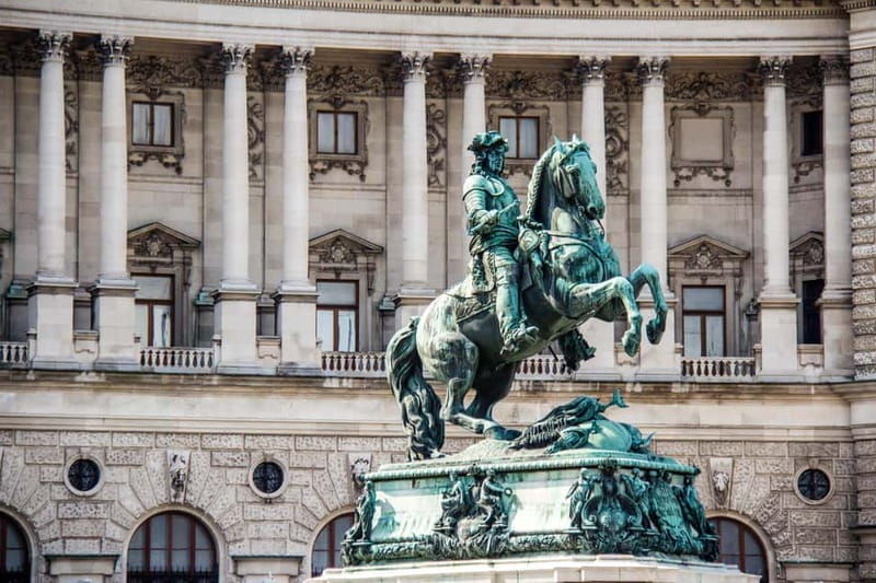 Vienna: 2 Hours Sightseeing Walking Tour - What the Tour Offers in Value
